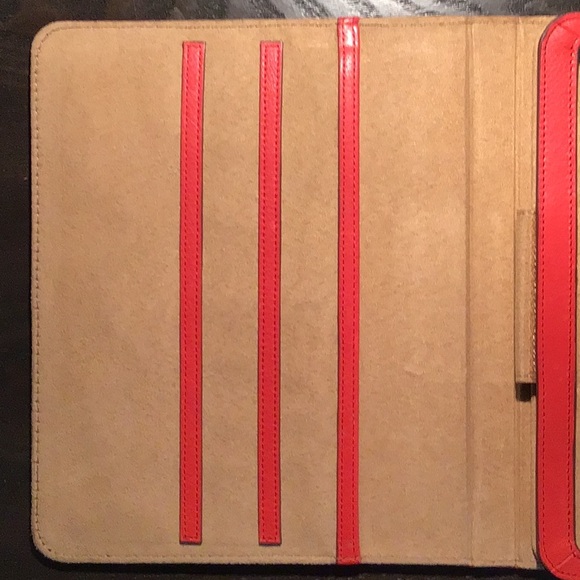 EUC Genuine Red Leather Fossil IPad Case - Picture 3 of 6